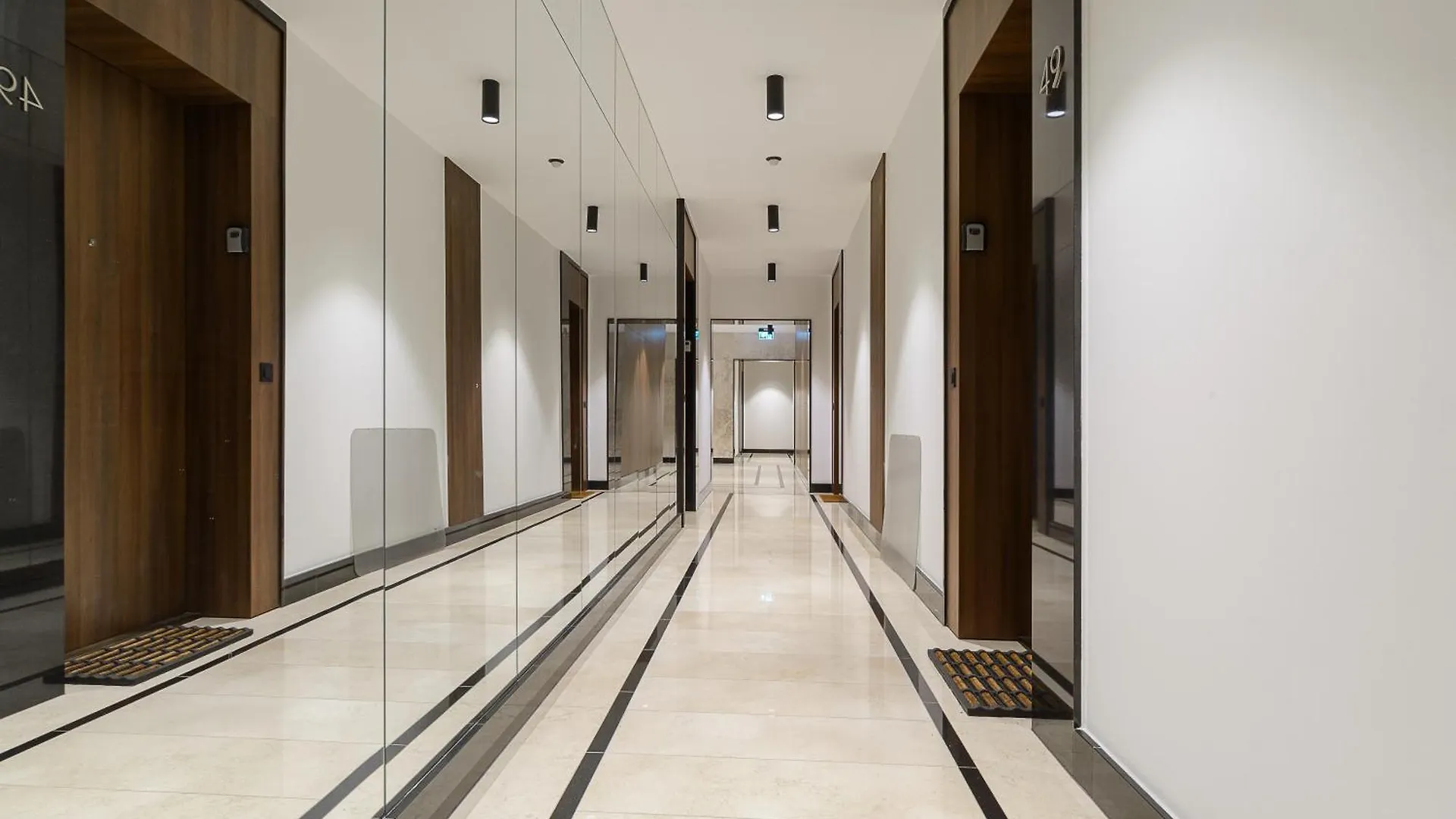 Premium Apartments With Parking & Balcony On Browary Warszawskie Варшава Польша